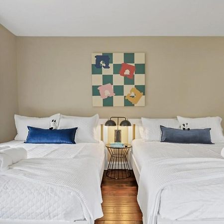 Housepitality - The Columbus Game House - 2 Br Villa ภายนอก รูปภาพ