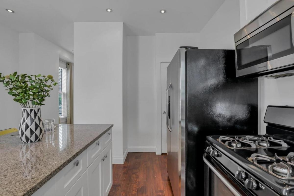 Housepitality - The Columbus Game House - 2 Br Villa ภายนอก รูปภาพ
